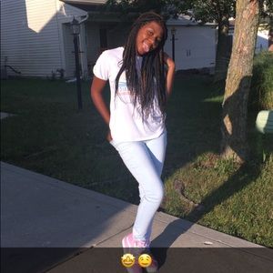 Meet your Posher, Dominique